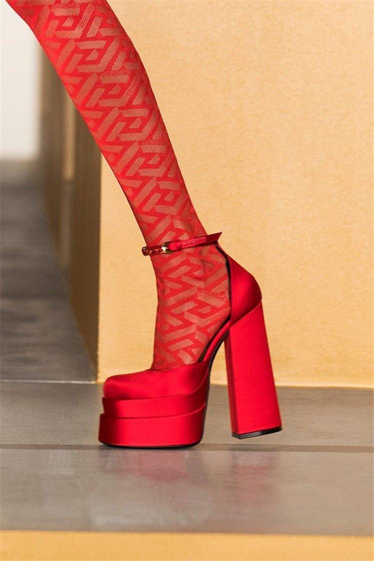 Salto Plataforma  - Barbie
